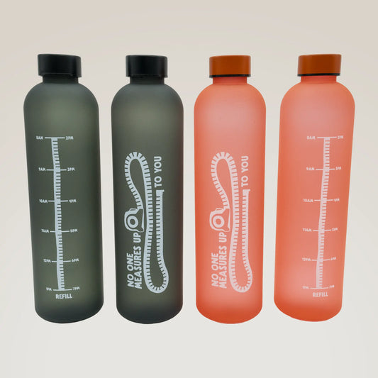 No One Measures Up to You 1 litre Water Bottle