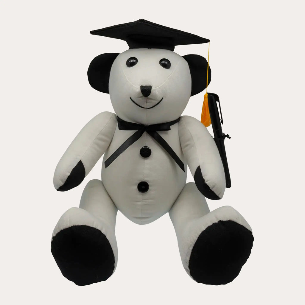 Graduation Signature Bear