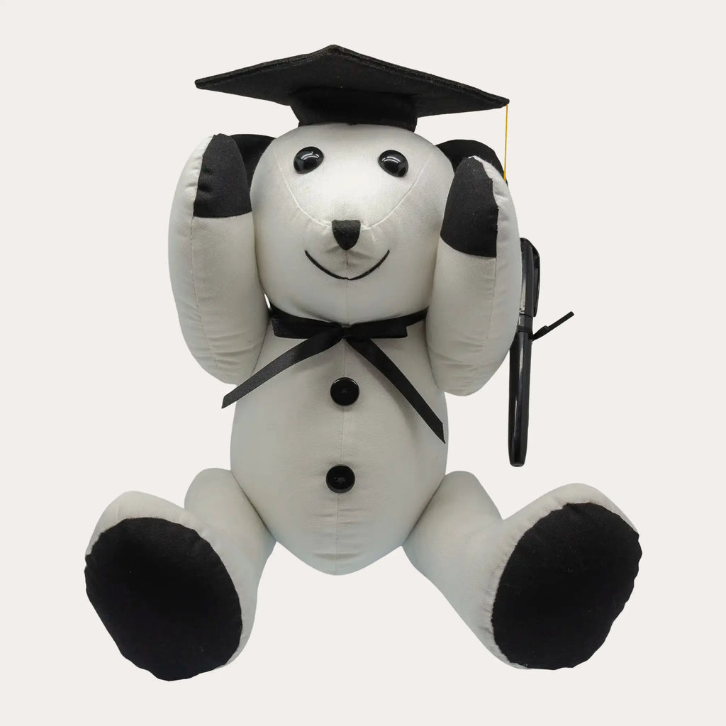 Graduation Signature Bear